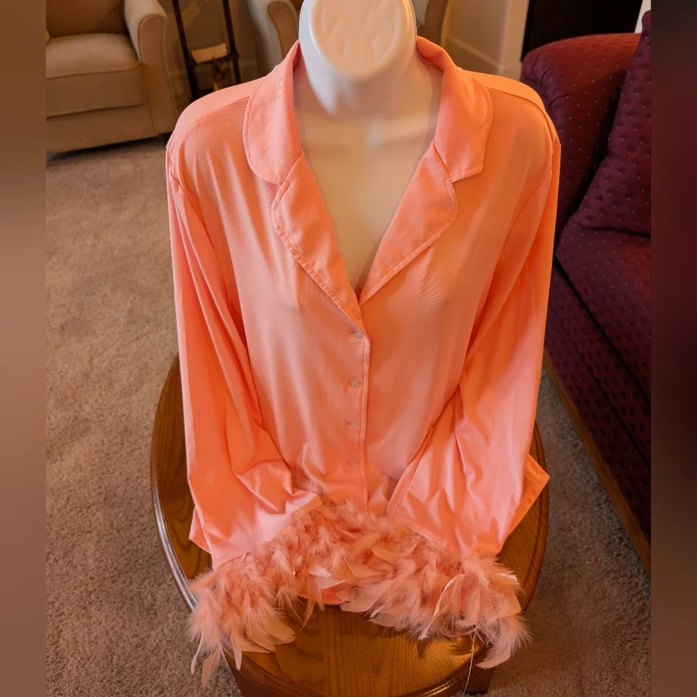 Moda Me Couture Peachy-Pink Feather Trimmed Pajamas Set, Size L - NEW - Picture 4 of 12